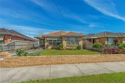 Second view of Homely house listing, 135 Cheddar Road, Reservoir VIC 3073