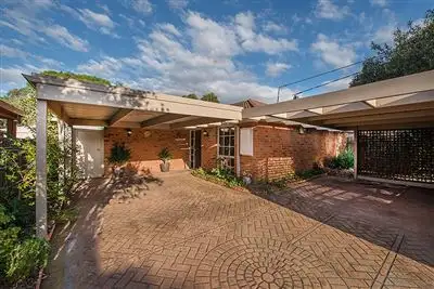 110 Coolibar Ave, Seaford VIC 3198