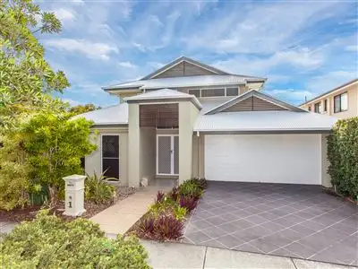 1 Kurrajong Circuit, North Lakes QLD 4509