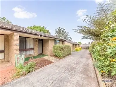 2/7 Lindman Street, Drouin VIC 3818