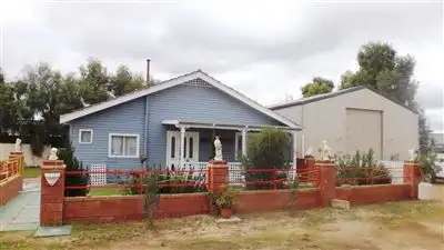 10 Togo Street, Cunderdin WA 6407