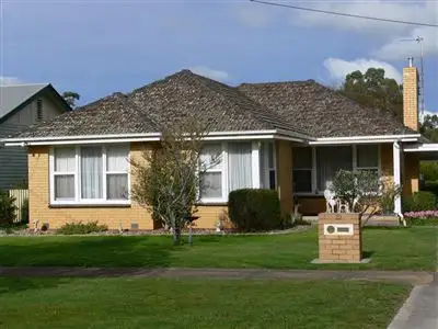 22 Rundell Street, Ararat VIC 3377