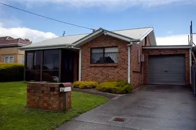 Main view of Homely unit listing, 1a Renison Court, Devonport TAS 7310