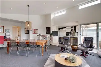 Fifth view of Homely unit listing, 6/184 Roslyn Avenue, Blackmans Bay TAS 7052