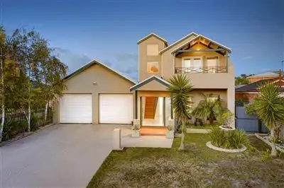 3 Shaw Close, Bell Post Hill VIC 3215