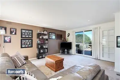 Second view of Homely house listing, 10 Chinook Crescent, Mooroolbark VIC 3138