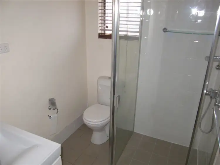 Seventh view of Homely unit listing, 4/17 Noble Street, Clayfield QLD 4011