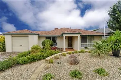 32 Grand Boulevard, Seaford Rise SA 5169