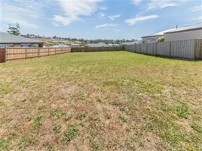 9 Finch Court, Drouin VIC 3818