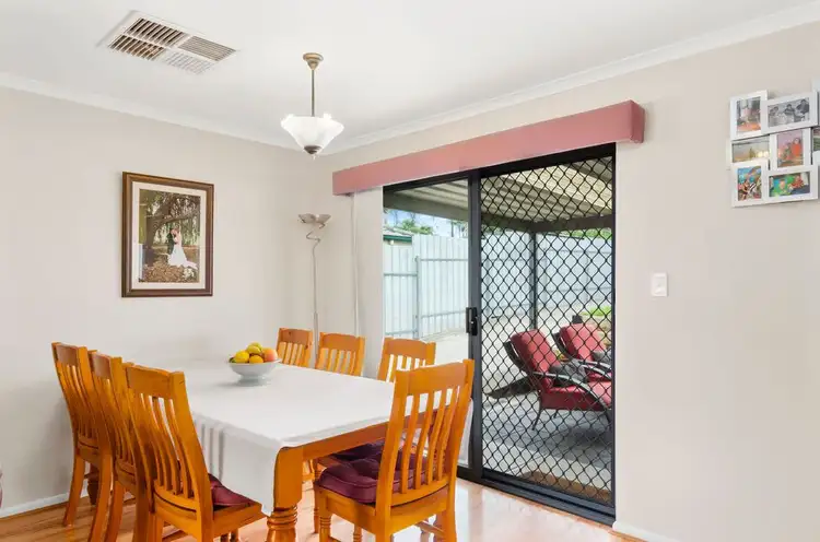 Fifth view of Homely house listing, 5 Crestview Lane, Hackham SA 5163