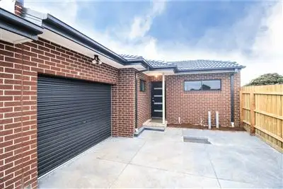 Main view of Homely townhouse listing, 3/7 Saturn St, Newcomb VIC 3219