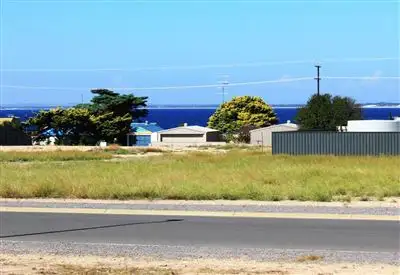 16 Seascape road, Point Turton SA 5575