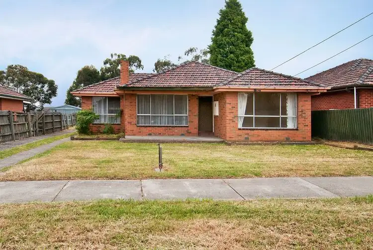 Second view of Homely house listing, 3 Leslie Street, Thomastown VIC 3074