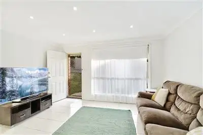 Fourth view of Homely house listing, 2/47 Frontignan Street, Eschol Park NSW 2558