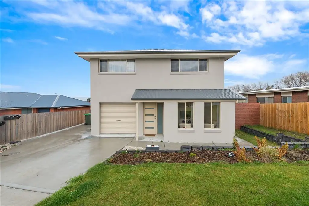 Main view of Homely unit listing, 1/50 Camrise Drive, Cambridge TAS 7170