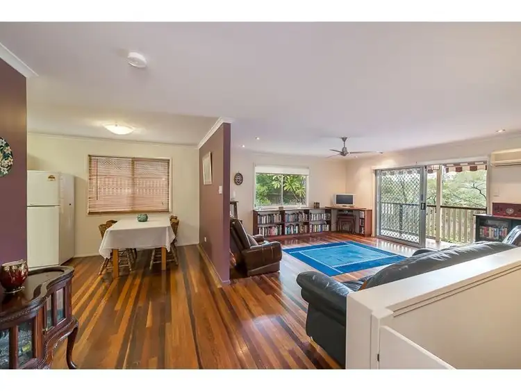 4 Formosa Court, Everton Hills QLD 4053