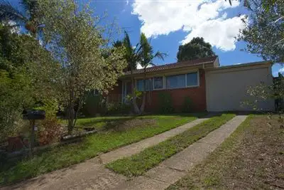 16 Dickens Road, Ambarvale NSW 2560
