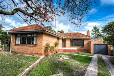 10 Killeen Avenue, Black Hill VIC 3350