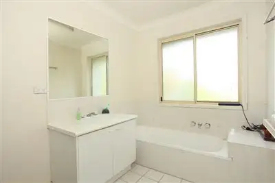 Fifth view of Homely unit listing, 77/3 Arundel Drive, Arundel QLD 4214