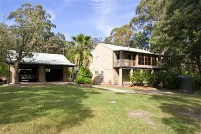305 Sussex Inlet Road, Sussex Inlet NSW 2540