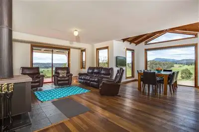 327 Rowleys Hill Road, Karoola TAS 7267