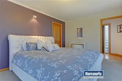 Seventh view of Homely house listing, 8 Seabreeze Avenue, Sulphur Creek TAS 7316