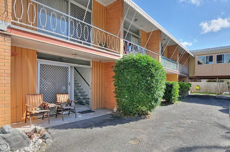 Third view of Homely unit listing, 3/39 Ventura Road, Mermaid Beach QLD 4218