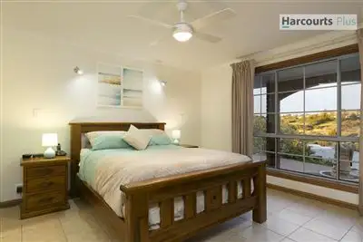 Sixth view of Homely house listing, 18 Glade Crescent, Hallett Cove SA 5158
