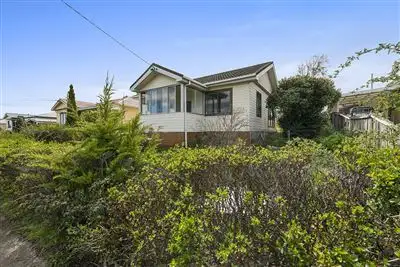 35 Hobart Road, New Norfolk TAS 7140