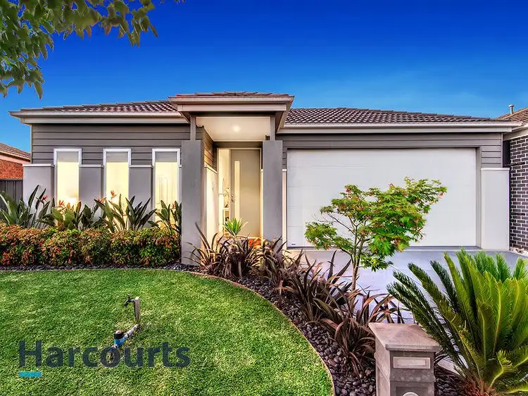 6 Ryan Close, Deer Park VIC 3023
