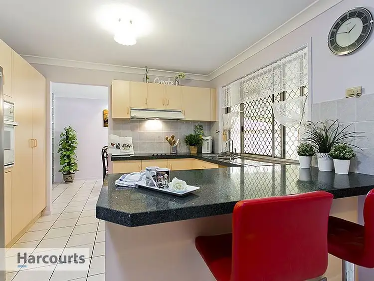 96 Glengarry Road, Keperra QLD 4054