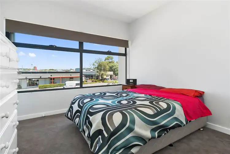 Fourth view of Homely apartment listing, 8/32 Spray Street, Mornington VIC 3931