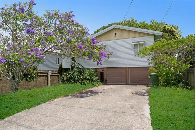Second view of Homely house listing, 19 Laura Street, Clontarf QLD 4019