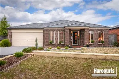Main view of Homely house listing, 8 Tournament Place, Cranbourne North VIC 3977