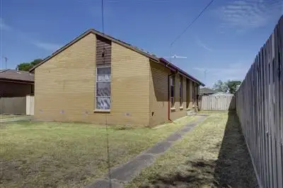 20 Titan Street, Whittington VIC 3219