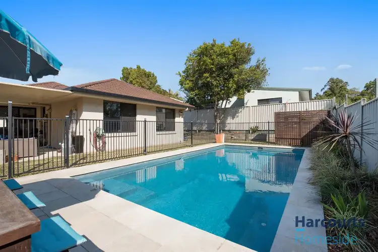 6 Melaleuca Place, Carindale QLD 4152