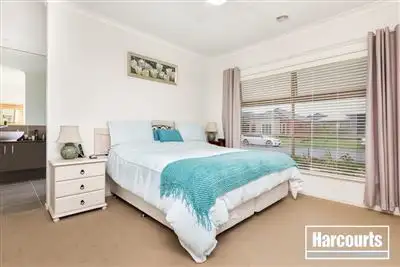 Seventh view of Homely house listing, 17 Silverleaf Crescent, Officer VIC 3809