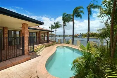 26 Peter Blondell Drive, Mermaid Waters QLD 4218