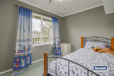 Sixth view of Homely house listing, 7 Tweed Court, Langwarrin VIC 3910