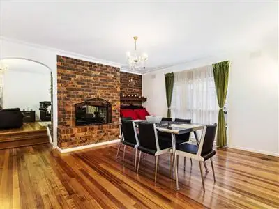 Fifth view of Homely house listing, 8 Astley Court, Vermont South VIC 3133