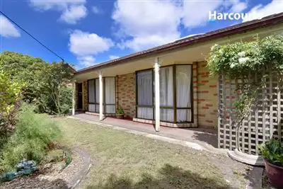 1/2 Simon Street, Hastings VIC 3915