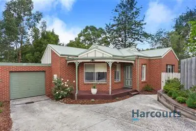 2/30 Winyard Drive, Mooroolbark VIC 3138
