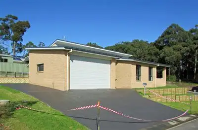 Fifth view of Homely house listing, 2 Fan Palm Court, Ulladulla NSW 2539