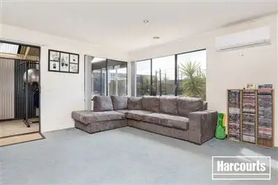 Fifth view of Homely house listing, 28 Pendulum Place, Berwick VIC 3806