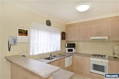 Second view of Homely townhouse listing, 2/21 Evans St, Belmont VIC