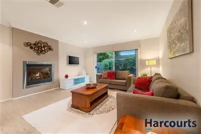 Sixth view of Homely house listing, 2 Trevor Court, Mount Waverley VIC 3149