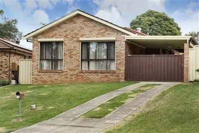 Main view of Homely house listing, 18 Euphrates Place, Kearns NSW 2558