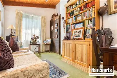 Seventh view of Homely house listing, 10 Graneel Grove, Berwick VIC 3806
