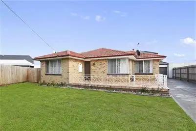 Main view of Homely unit listing, 1/7 Huskisson Avenue, Lalor VIC 3075