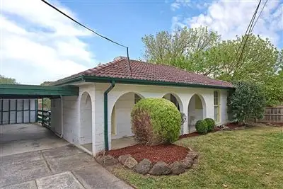 Second view of Homely house listing, 2 Coonawarra Drive, Vermont South VIC 3133